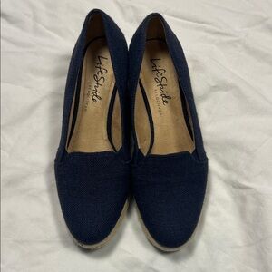 Life Stride Navy Slip-On Women's Flats